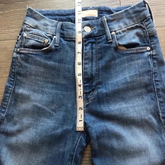 MOTHER High Waisted Looker Ankle Fray Denim Jeans One Smart Cookie Size 23 - Picture 15 of 16